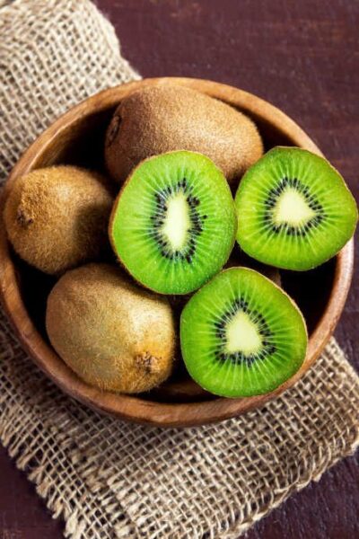 קיווי- Kiwifruit, Actinidia deliciosa, Actinidiaeae