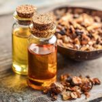 Myrrh Essential Oil Benefits, Uses, Properties and Warnings - Everphi